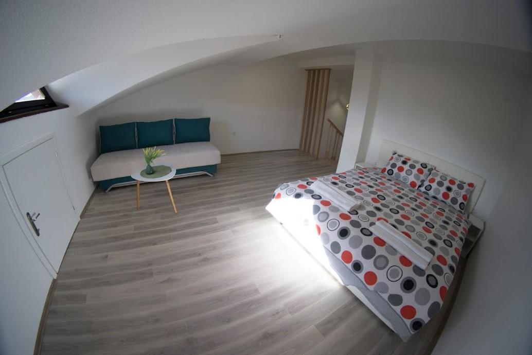 Apartmani Ivkovic+ Trebinje Eksteriør billede