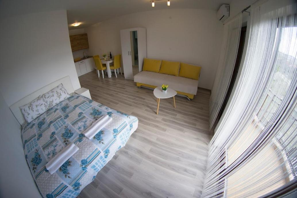 Apartmani Ivkovic+ Trebinje Eksteriør billede